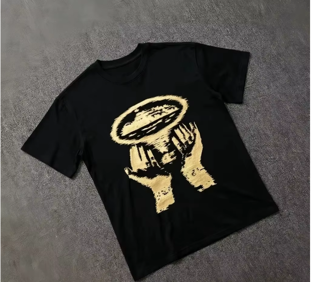 Corteiz streetwear graphic t-shirt black with gold print