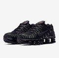 Black Nike shox